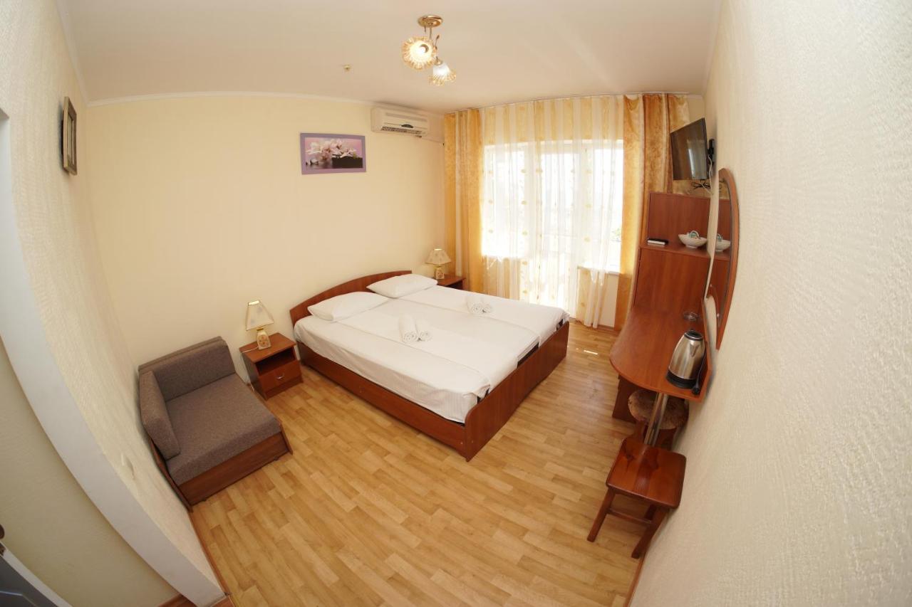 Радуга Курортная Гостиница Zatoka Bagian luar foto